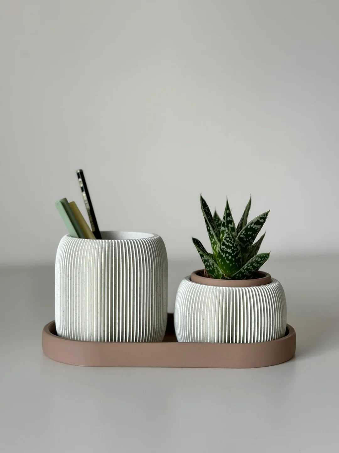 Stramel plante og oppbevvaringssett